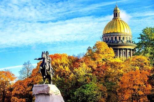 Что посмотреть в Питере осенью