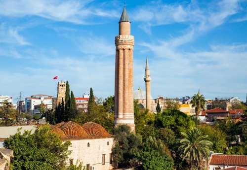 Минарет Йивли