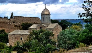 Храм Иверской Богоматери Феодосия