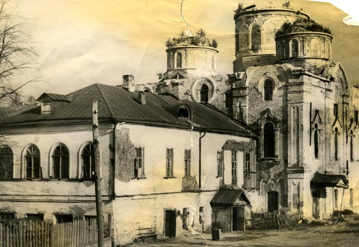 Тихвинский храм Спасо-Вифанского монастыря в советский период