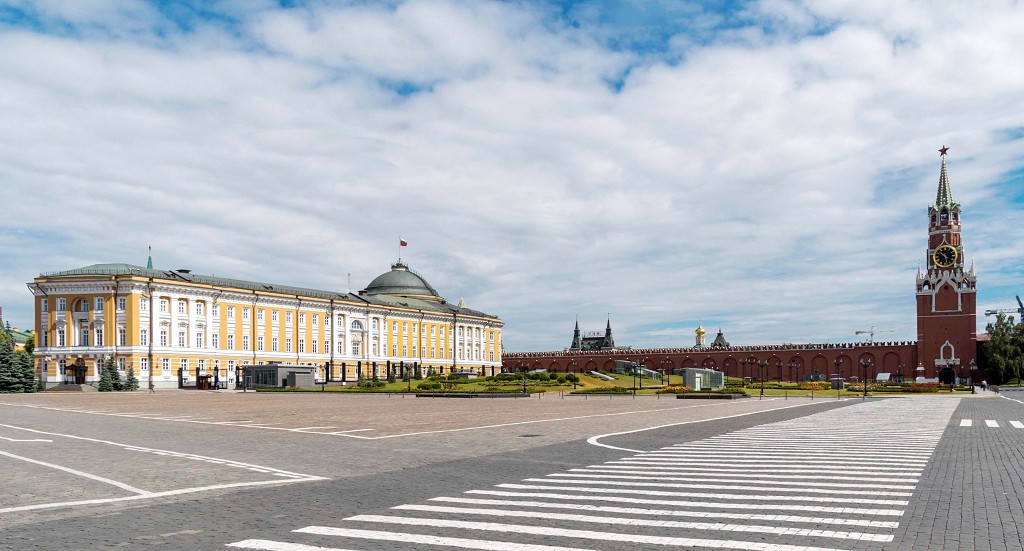 Ивановская площадь не всегда была таким свободным пространством