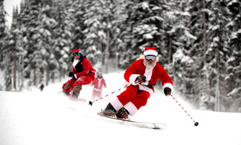 Краснополянские Деды Морозы весьма спортивны и современны