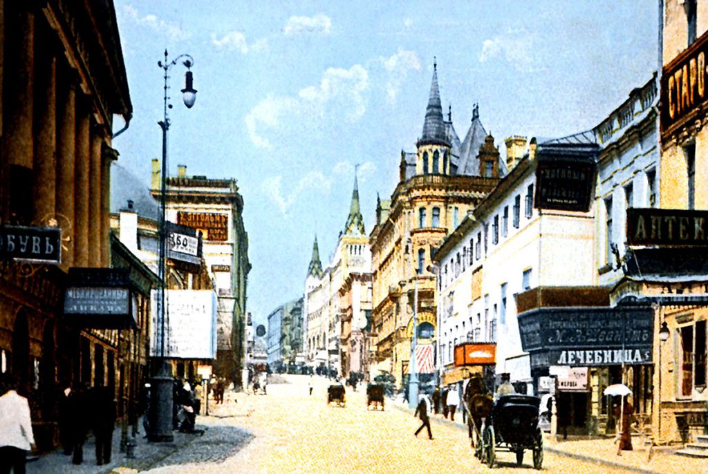 В течение 18-19 столетий внешний вид Арбата кардинально меняется