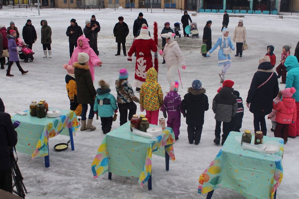 Народные гуляния на День Рассола