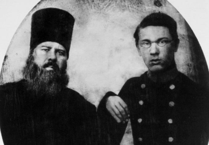 Николай Добролюбов с отцом