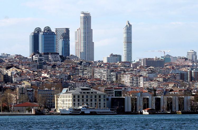 Интересные достопримечательности есть на европейской, и на азиатской части Стамбула