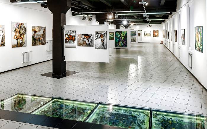 Любителям арт-пространств будет интересно посетить и Музей "Артмуза"