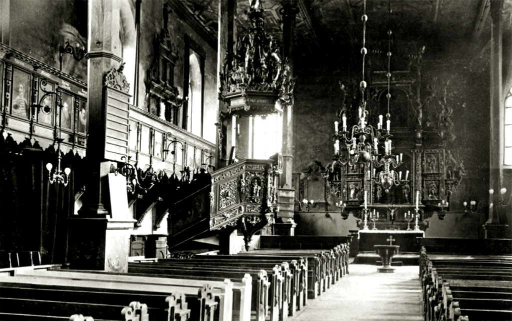 Внутреннее убранство Лютеранской церкви было богато и изящно