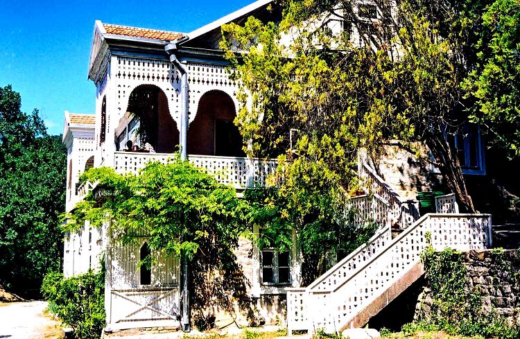 Побывать на Даче Короленко захочет каждый любознательный турист