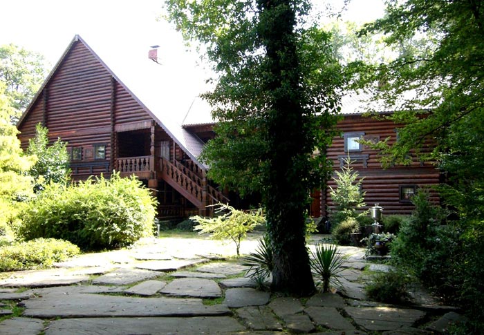 Чайные домики Дагомысчая всегда ждут гостей