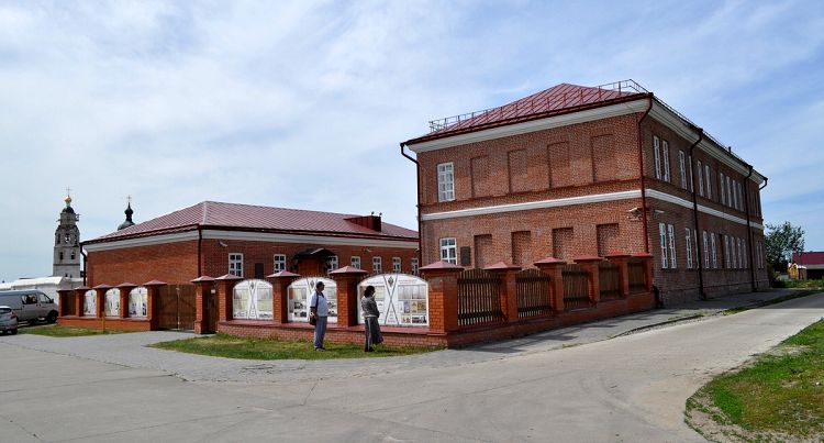 Казармы инженерного корпуса в каменном виде были построены только в конце 19 века