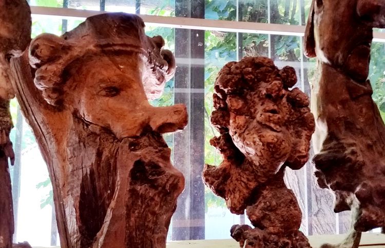 Каждый из музейных экспонатов неповторим и неподражаем