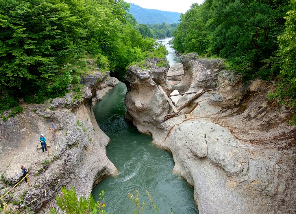 Горная река Квартал