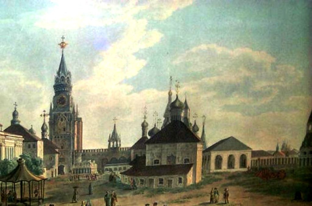 Храм Николы Гостунского сформировал восточную границу Ивановской площади