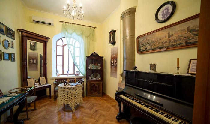 Экспозиция Музея Цветаевых