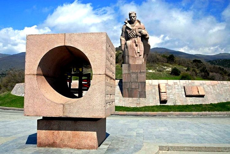 Девиз "Погибаю, но не сдаюсь" применим и к событиям Великой Отечественной войны