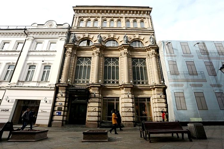 Когда-то Аптека Феррейна славилась на всю Москву