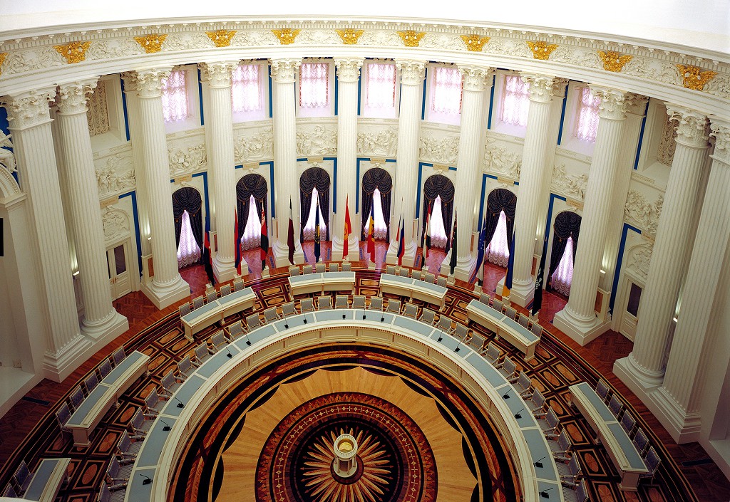 Екатерининский зал является самым большим в столице