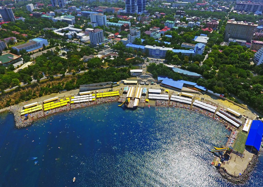 Пляж отеля Высокий берег Пляж отеля Высокий берег