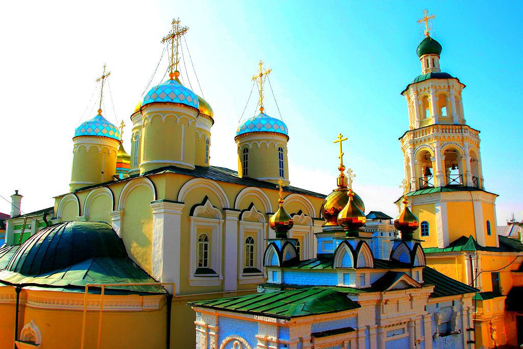 А красота куполов Никольского храма просто завораживает