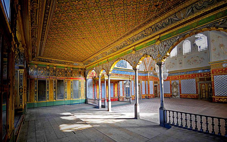Подробная туристическая план-схема султанского дворца Топкапы в Стамбуле
