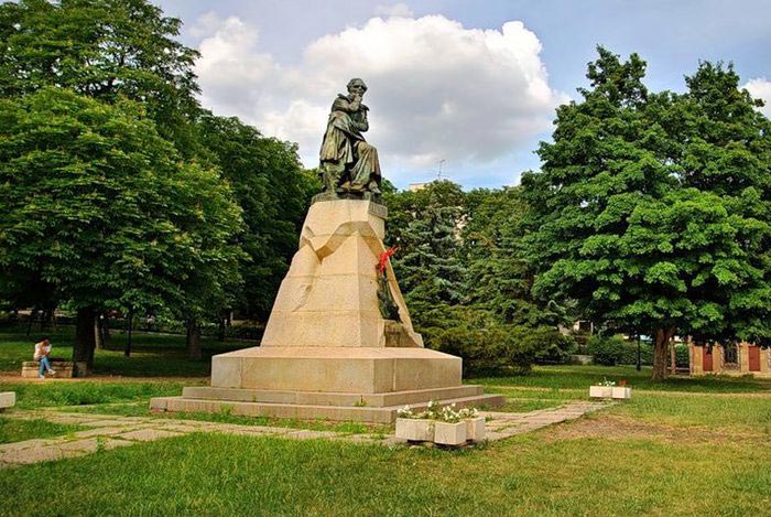 Сквер Лермонтова Сквер Лермонтова