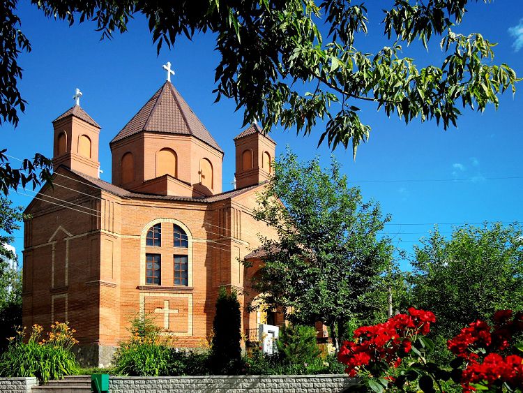 Армянский Храм «Суб Хач» - образец армянской храмовой архитектуры