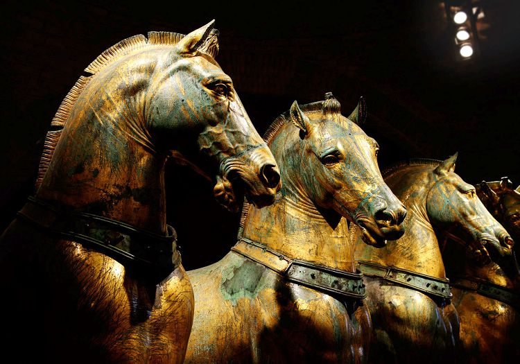 Знаменитая Квадрига Лисиппа несколько веков украшала константинопольский Ипподром