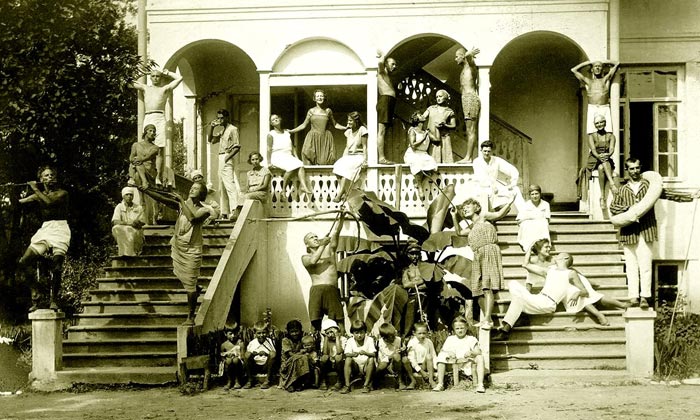 Советские отдыхающие в Ялте в 1927 году. Эпоха НЭПа.