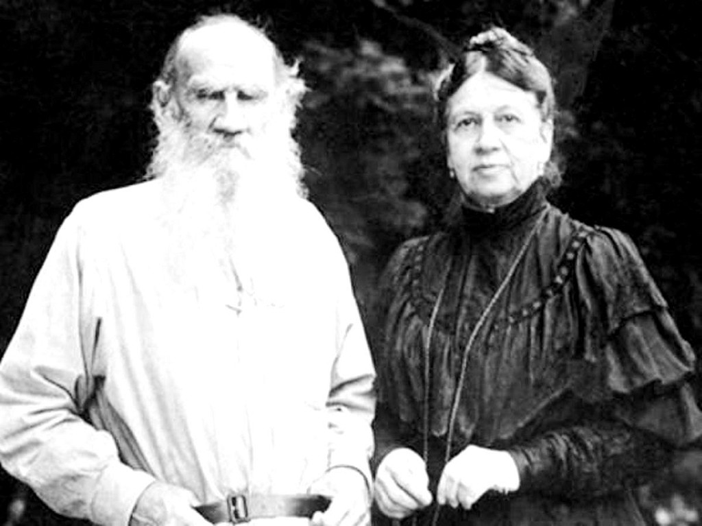 В Рождественском храме началась семейная жизнь Льва Николаевича Толстого