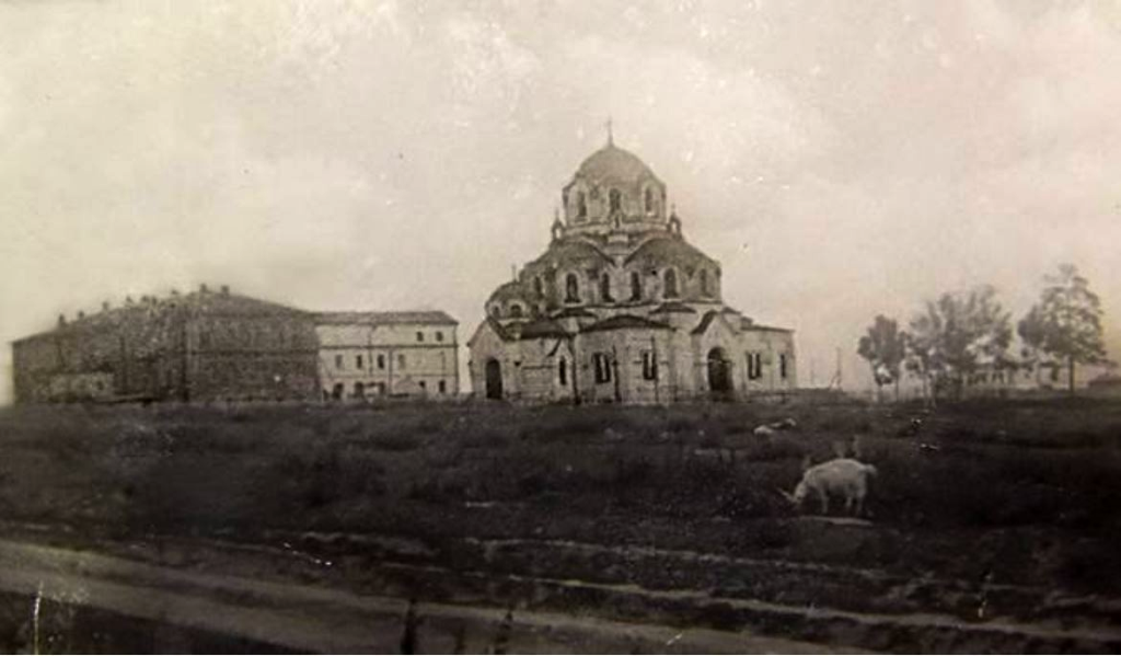 Троицкий храм одноименного монастыря стал самым заметным строением Лаишева