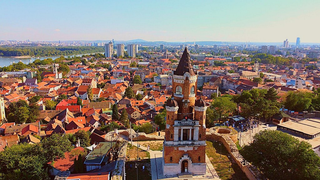 Земун — это район Белграда