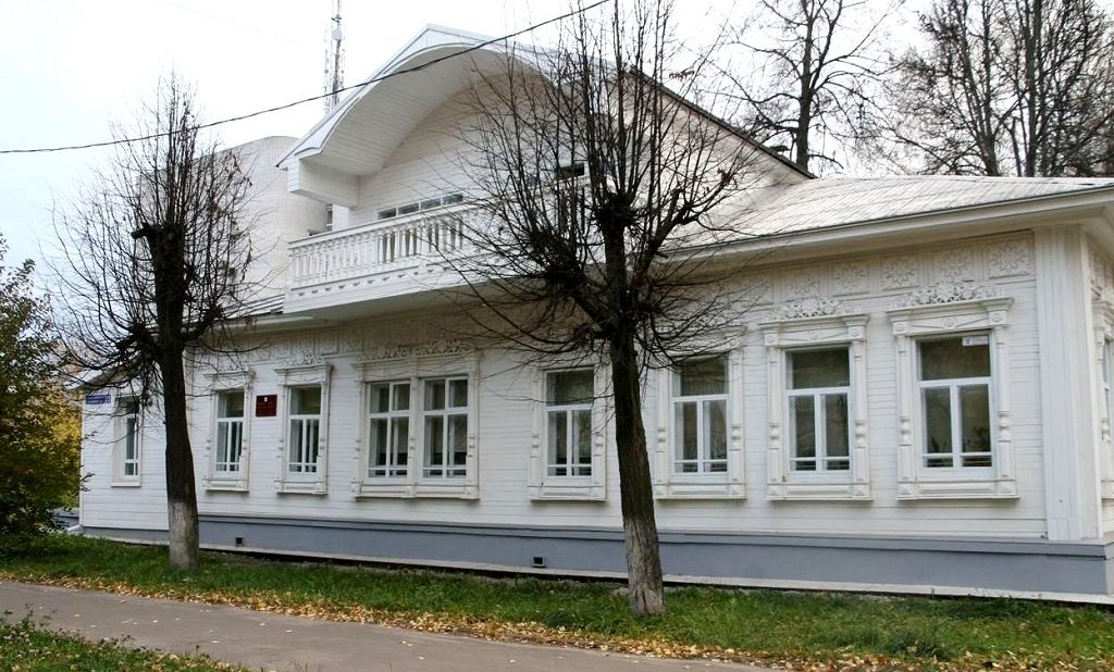 Музей народно-прикладного искусства находится в архитектурном памятнике Музей народно-прикладного искусства находится в архитектурном памятнике