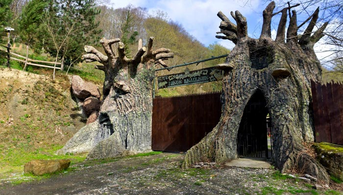 Вход на территорию "Райского наслаждения"