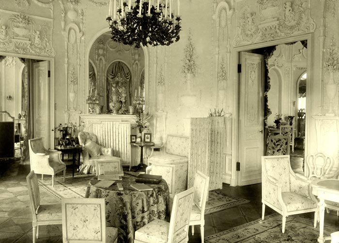 Внутренний интерьер Юсуповского дворца был выполнен в стиле модерн