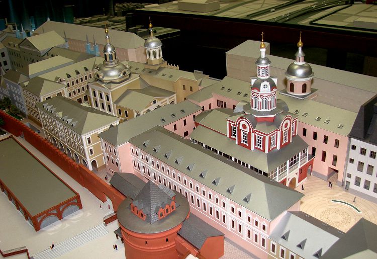 Заиконоспасский монастырь соседствовал с Никольским практически через стенку