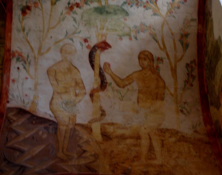 Иллюстрациям Ветхого завета в Успенском храме уделено очень много внимания