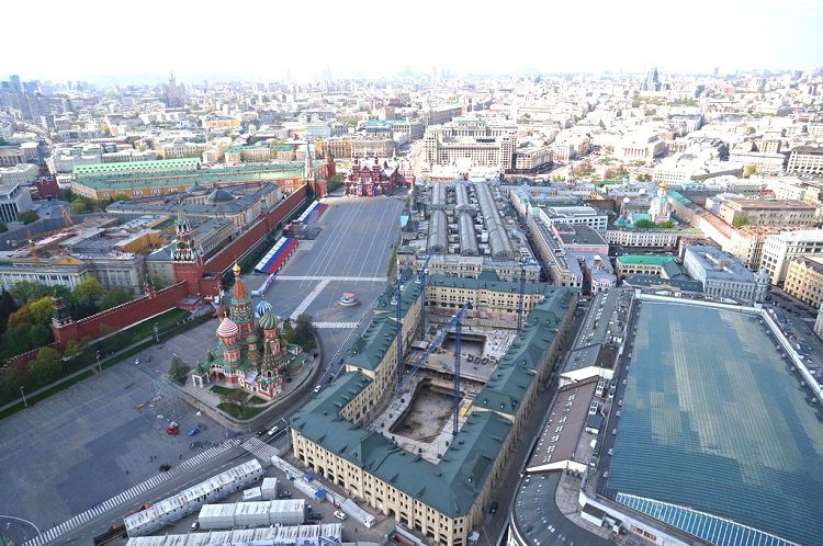 В период последней реконструкции корпуса внутреннего двора были ликвидированы