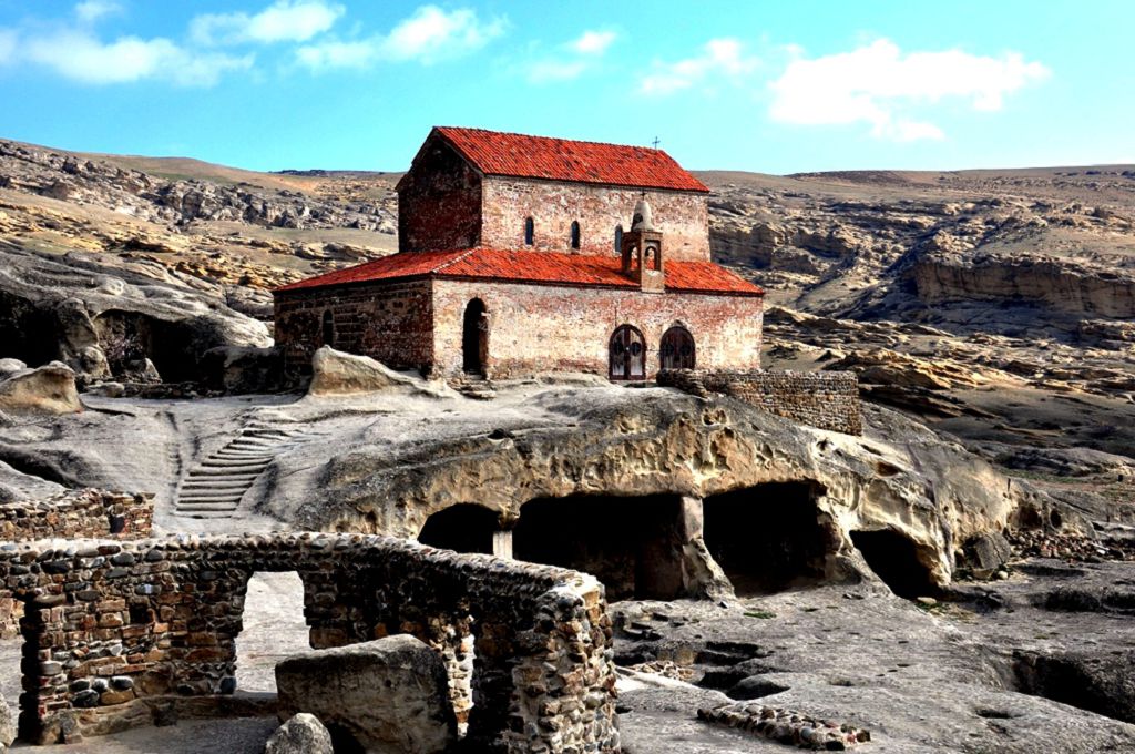 Церковь в Уплисцули