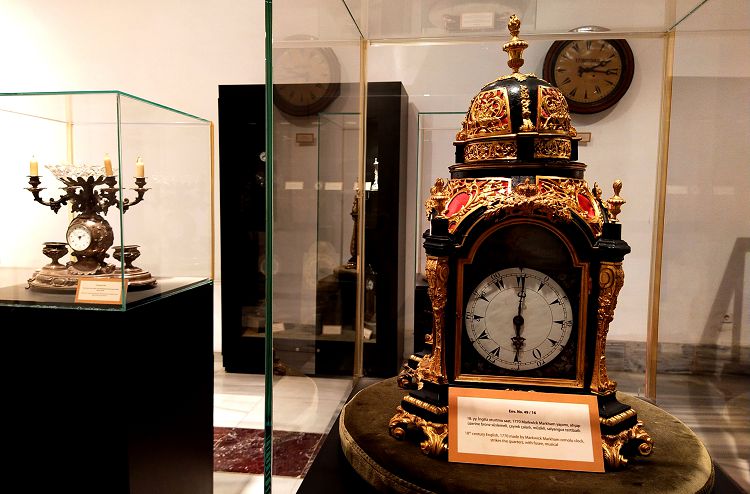 Каждый экспонат Музея часов имеет свою интересную историю