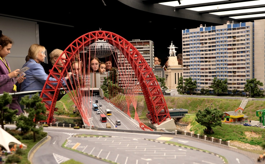 В "Царь-макете" можно долго рассматривать удивительно реалистичные экспонаты