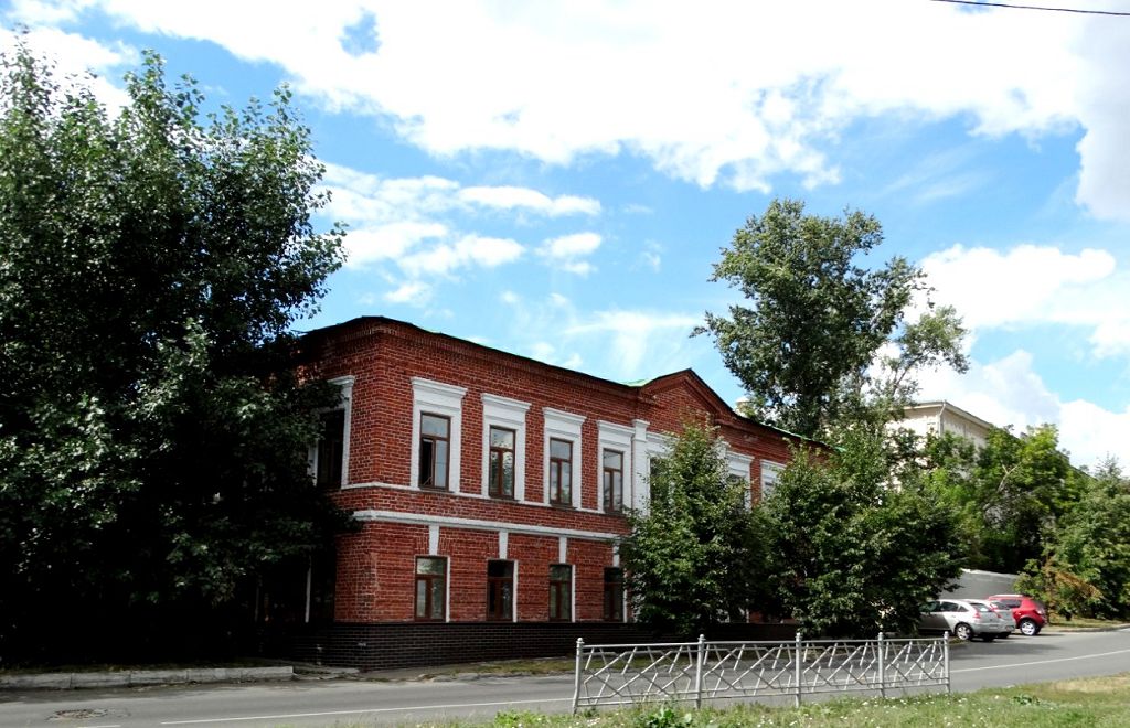 Здание Медресе "Касимия" (д.28) - памятник архитектуры второй половины 19 века