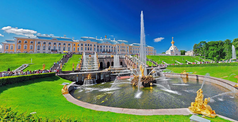 Фото верхнего парка в петергофе