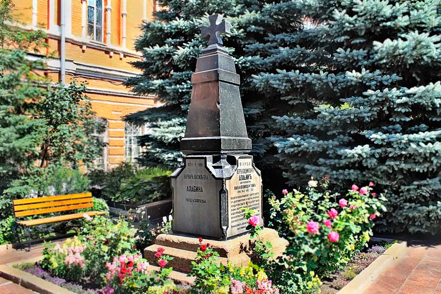 Могила П.Алабина в Иверском Некрополе Самары