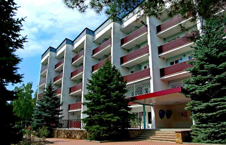 Даже в удаленной от цивилизации Бетте есть современные пансионаты