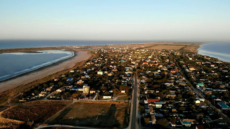 Станица Благовещенская расположена между лиманами Таманского полуострова