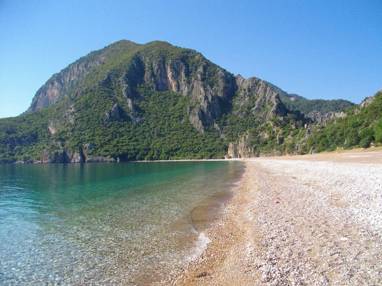 Пляж Топчам на средиземноморском побережье Анталии