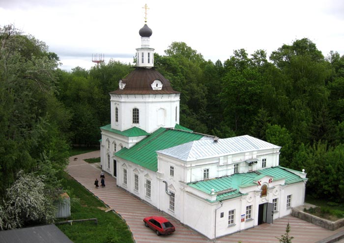 Петропавловский или Храм всех святых