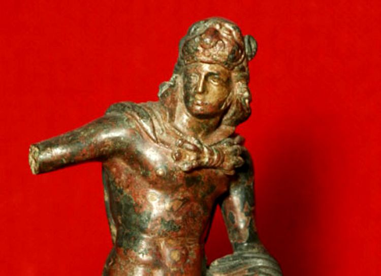 Чудом сохранившаяся фигурка Митридата - один из наиболее ценных экземпляров