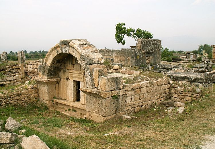 Некрополь Иераполиса